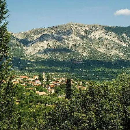 Garbis Garden View * Βαλσαμάτα